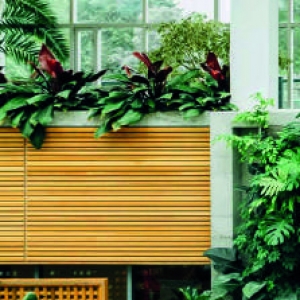 Revestimiento para exterior de madera sint&eacute;tica